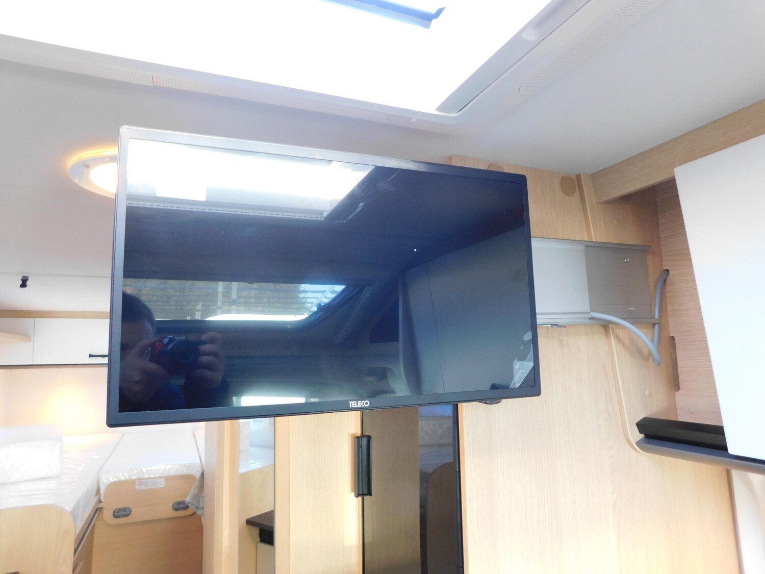 Sunlight Adventure V 67S OHNE Easy-Fold-Bett - Bild 20