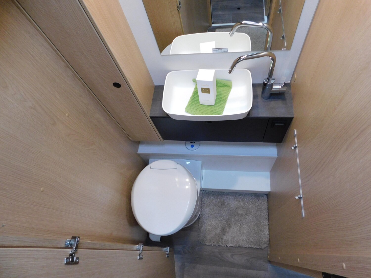 Sunlight T XX 68 8G-Autom., Hubbett, Fußbodenheizung - Bild 16