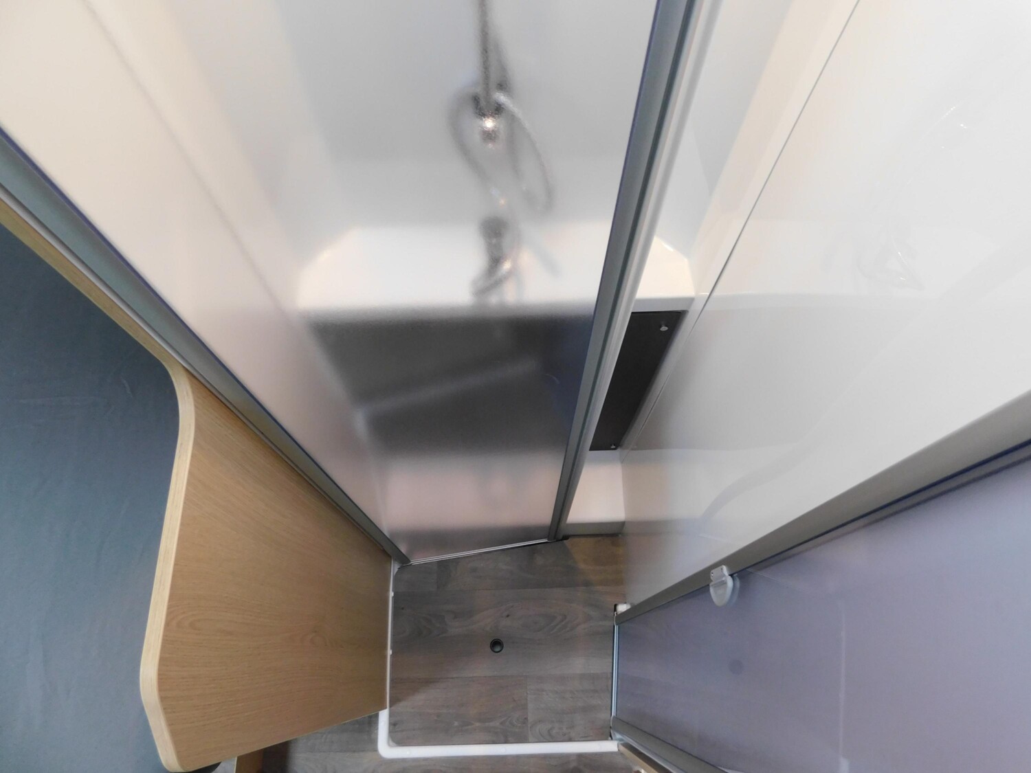 Sunlight T XX 68 8G-Autom., Hubbett, Fußbodenheizung - Bild 17