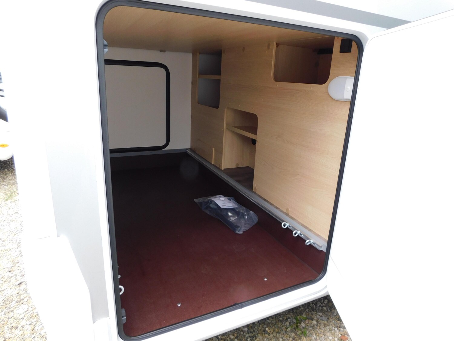 Sunlight T XX 68 8G-Autom., Hubbett, Fußbodenheizung - Bild 6