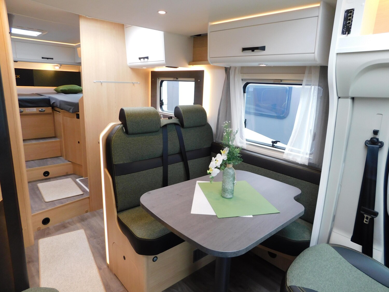 Sunlight T XX 68 8G-Autom., Hubbett, Fußbodenheizung - Bild 7