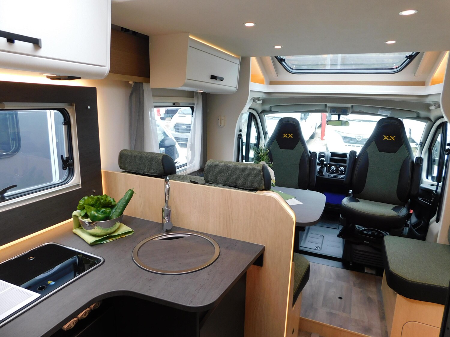 Sunlight T XX 68 8G-Autom., Hubbett, Fußbodenheizung - Bild 9