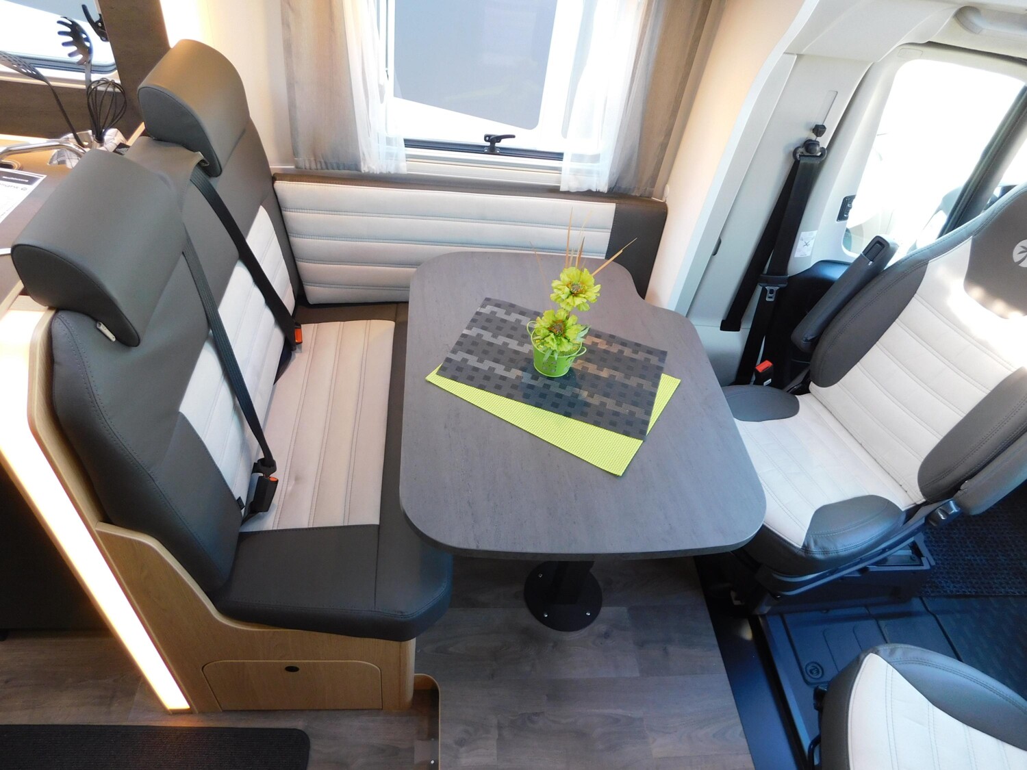 Sunlight Adventure T 68 OHNE Hubbett! mit Automatik + ACC - Bild 11