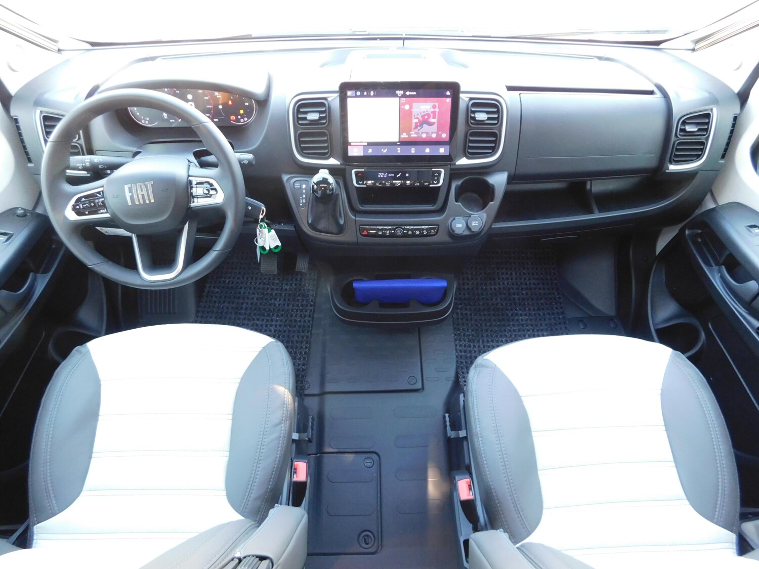 Sunlight Adventure T 68 OHNE Hubbett! mit Automatik + ACC - Bild 4