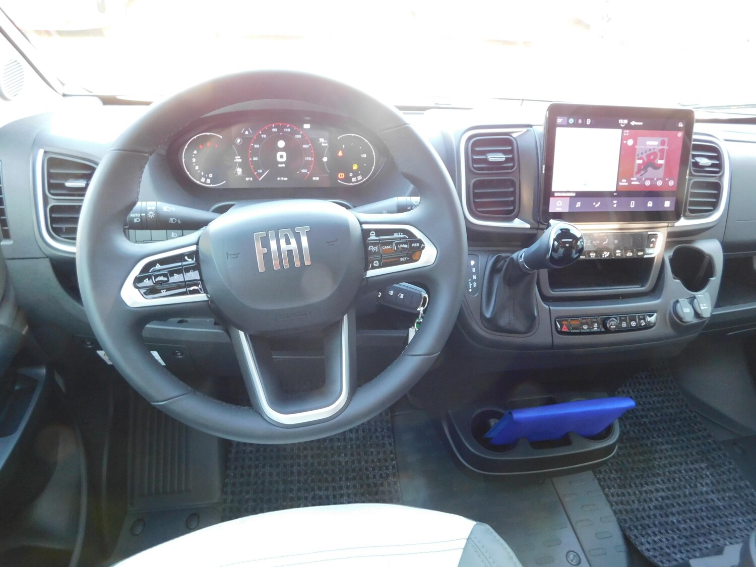 Sunlight Adventure T 68 OHNE Hubbett! mit Automatik + ACC - Bild 5