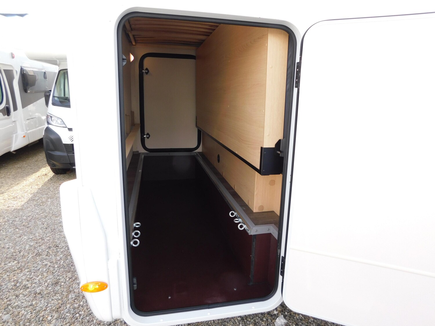 Sunlight A 68 8G-Automatik + 6 Sitzplätze ! - Bild 5