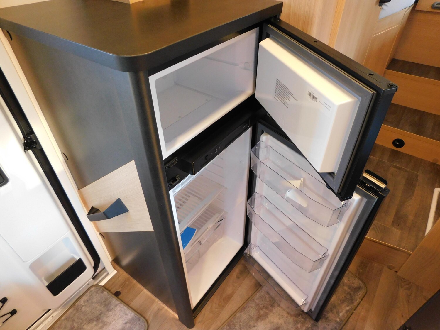 Sunlight Adventure T Ford 680 ACC, Bi-Xenon, Combi6E - Bild 13