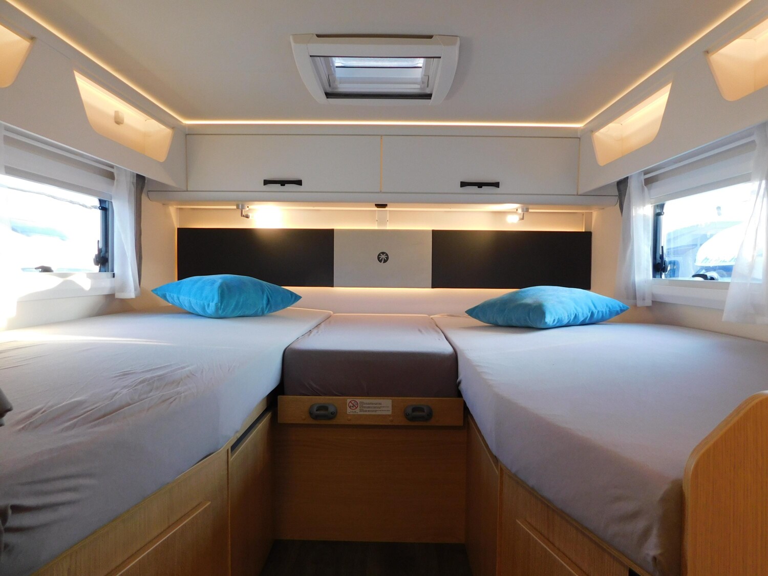 Sunlight Adventure T Ford 680 ACC, Bi-Xenon, Combi6E - Bild 15