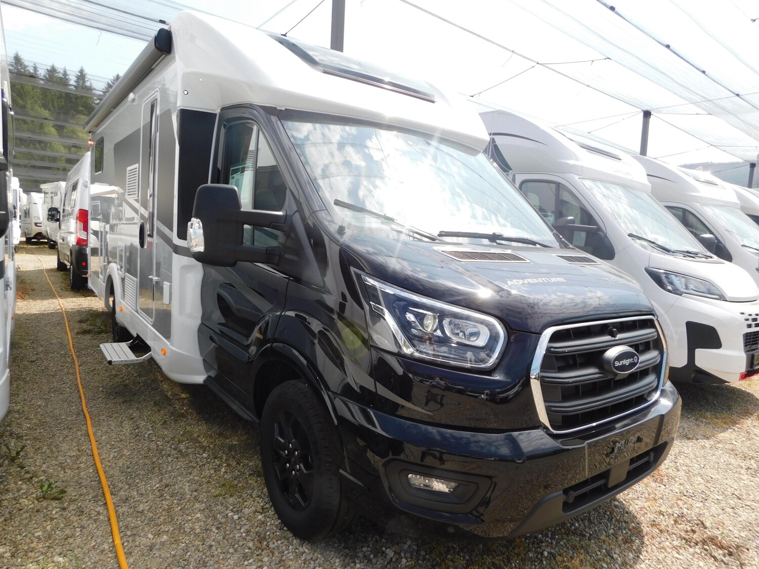 Sunlight Adventure T Ford 680 Automatik+ACC+Hubbett+Navi