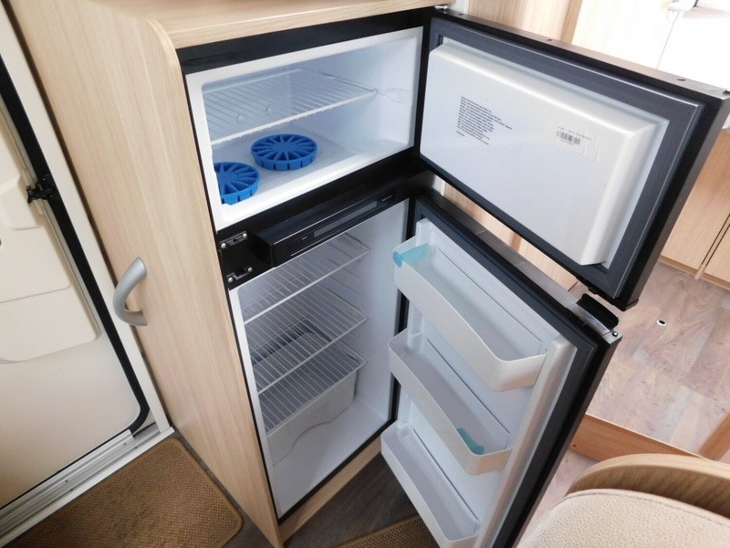 Sunlight T 69 S Hydraulik-Stützen HY 4, Navi+RFK, SAT+TV - Bild 20