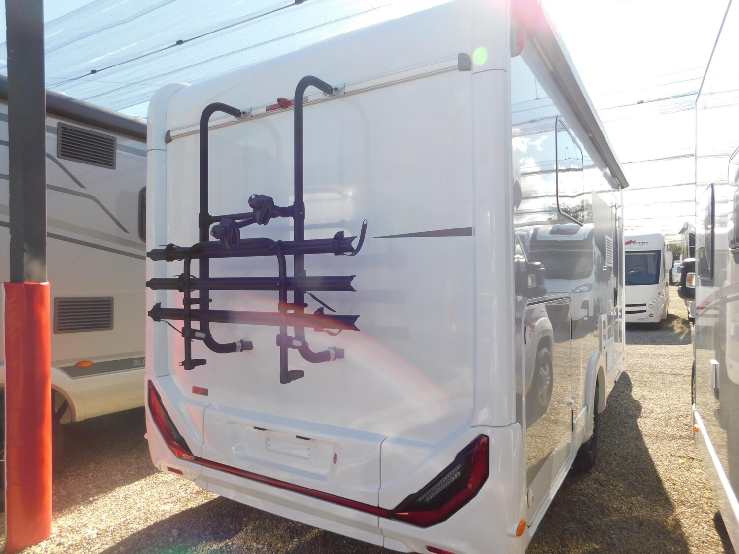 Sunlight Adventure T Ford 690L Luftfeder, Klima, Hubbett - Sunlight Reisemobil 2024 - Bild 3 Sunlight Adventure T Ford 690L Luftfeder, Klima, Hubbett - Bild 3