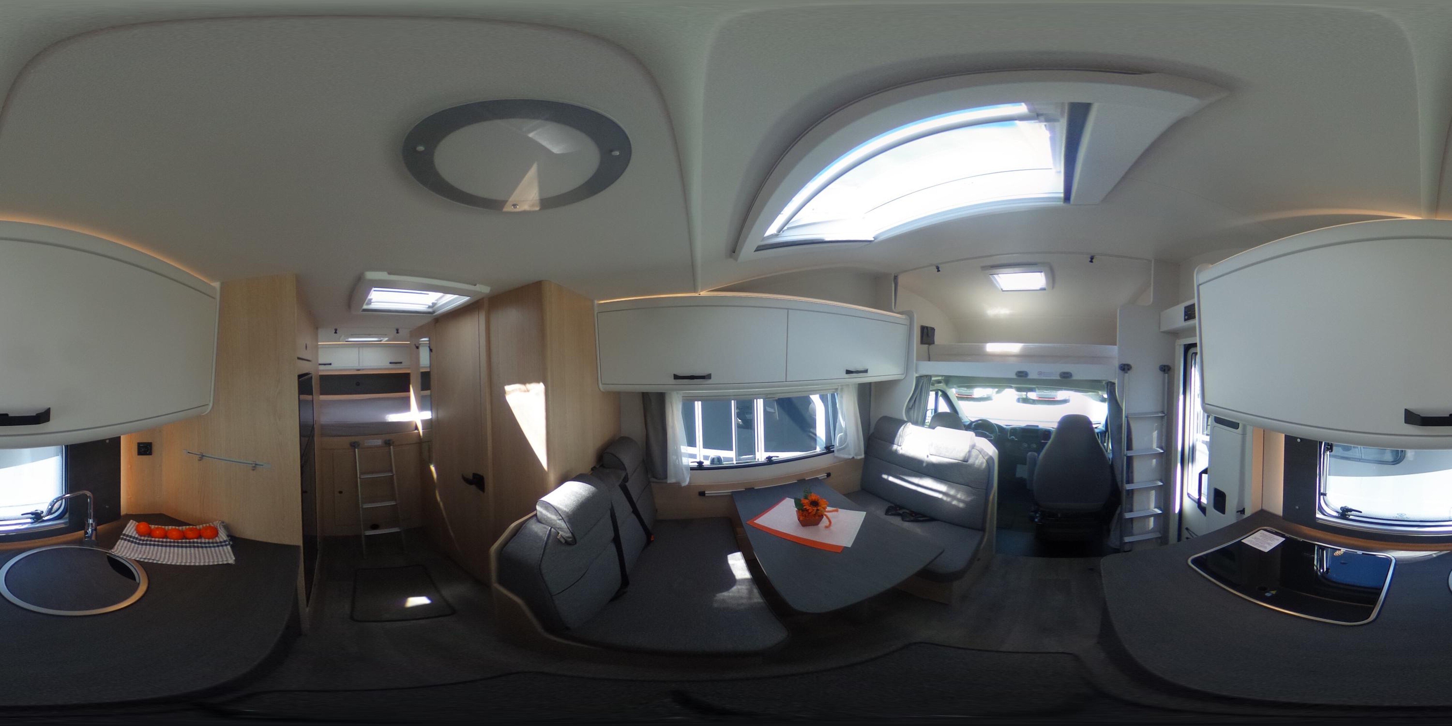360° Ansicht Sunlight A 70 4.4T-Maxi-Chassis + 180PS/Automatik