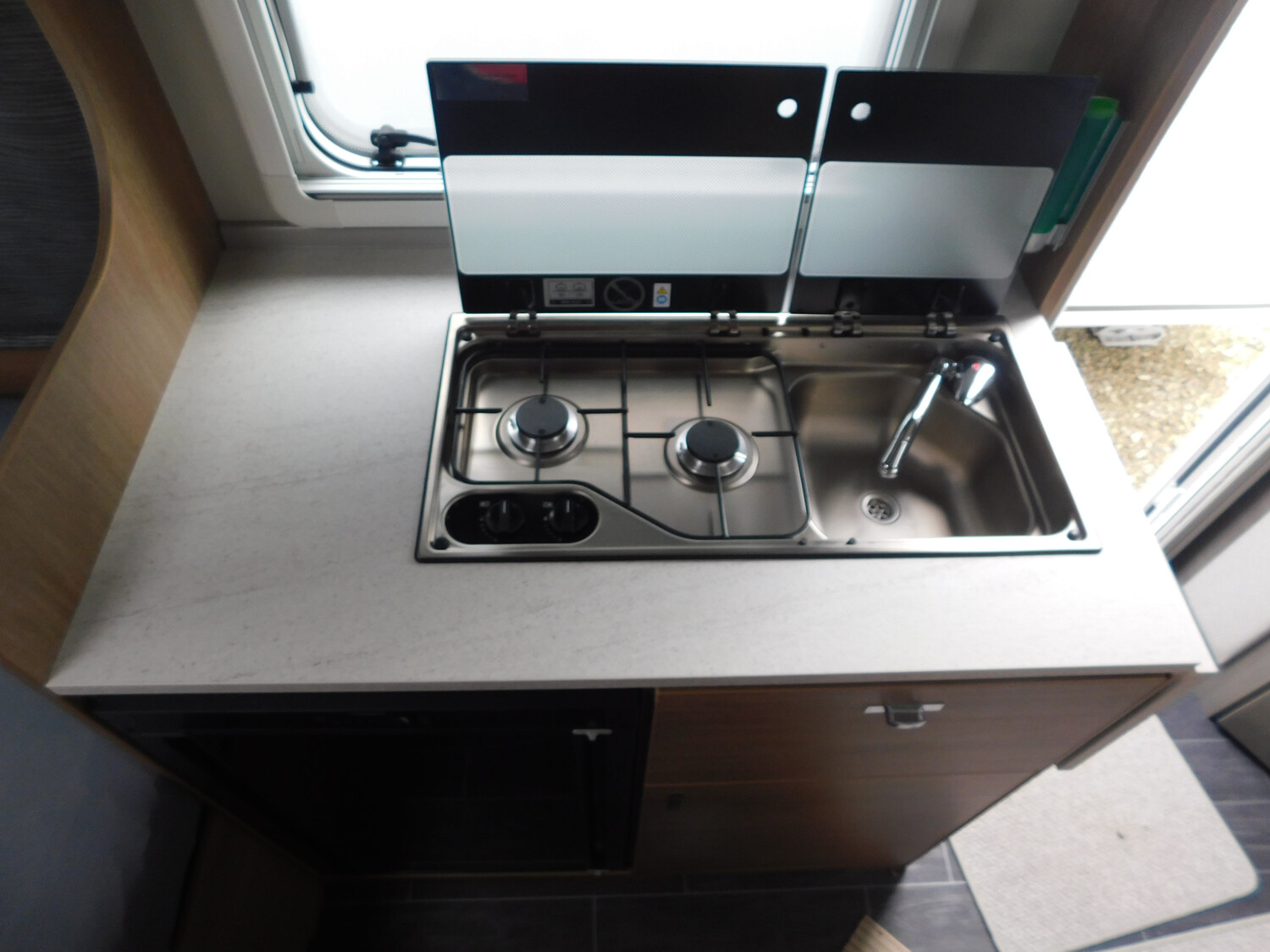 Tabbert Senara 400 QD 2.3 Licht / Premium Interieur Pake - Bild 11