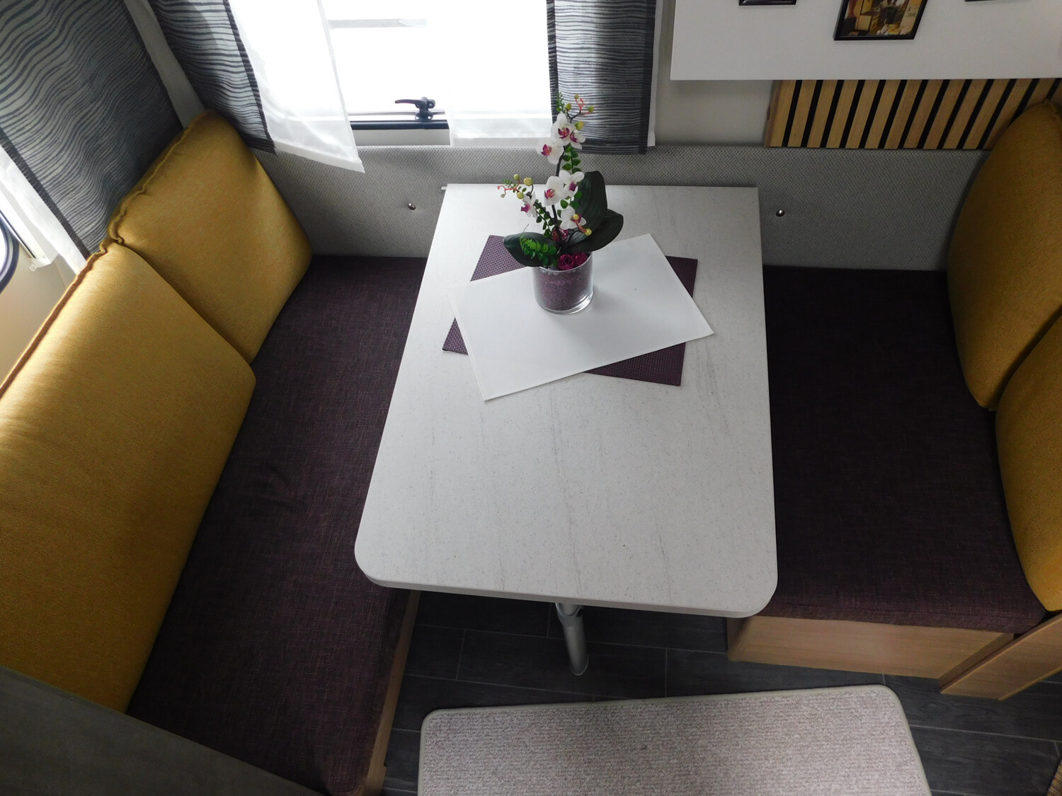 Tabbert Senara 400 QD 2.3 Licht / Premium Interieur Pake - Bild 7