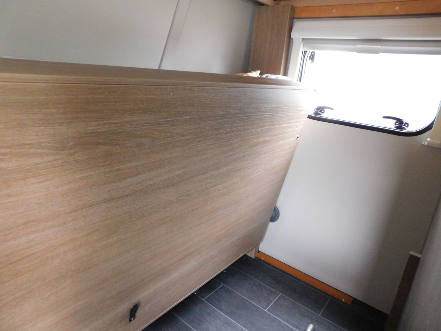 Tabbert Senara 460 DMK 2.3 Auflastung, WaterGel Matratze - Bild 18