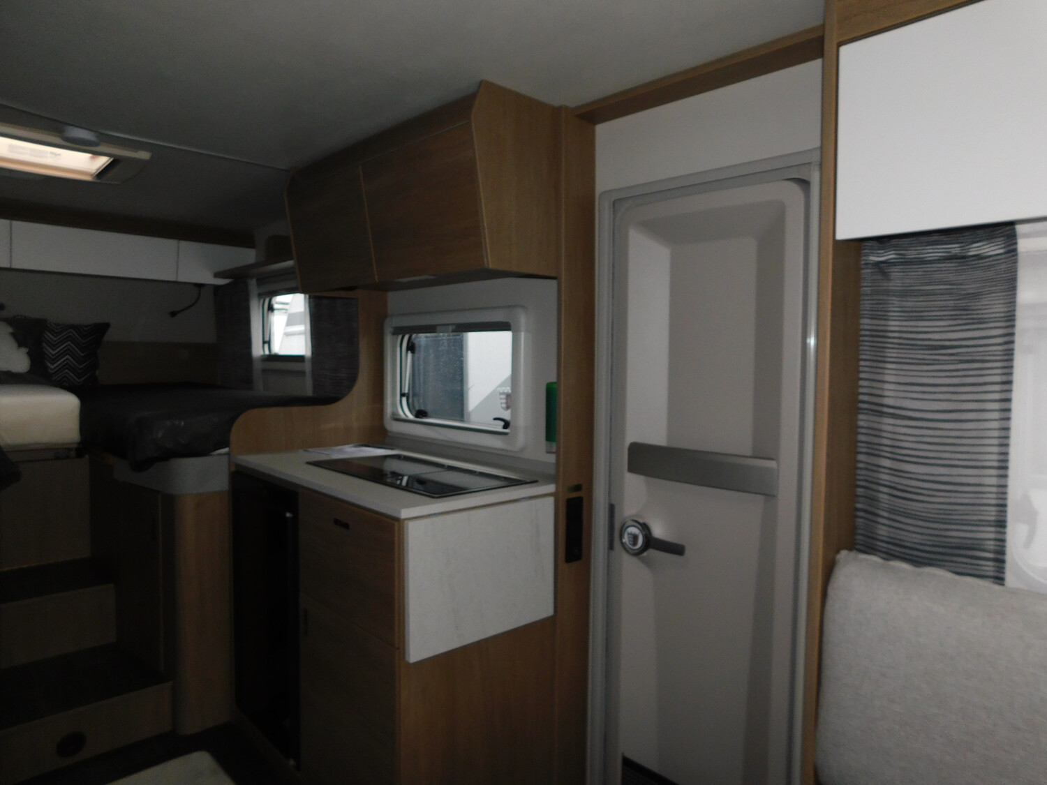 Tabbert Senara 460 E 2.3 Premium und Licht Paket, 1800Kg - Bild 6