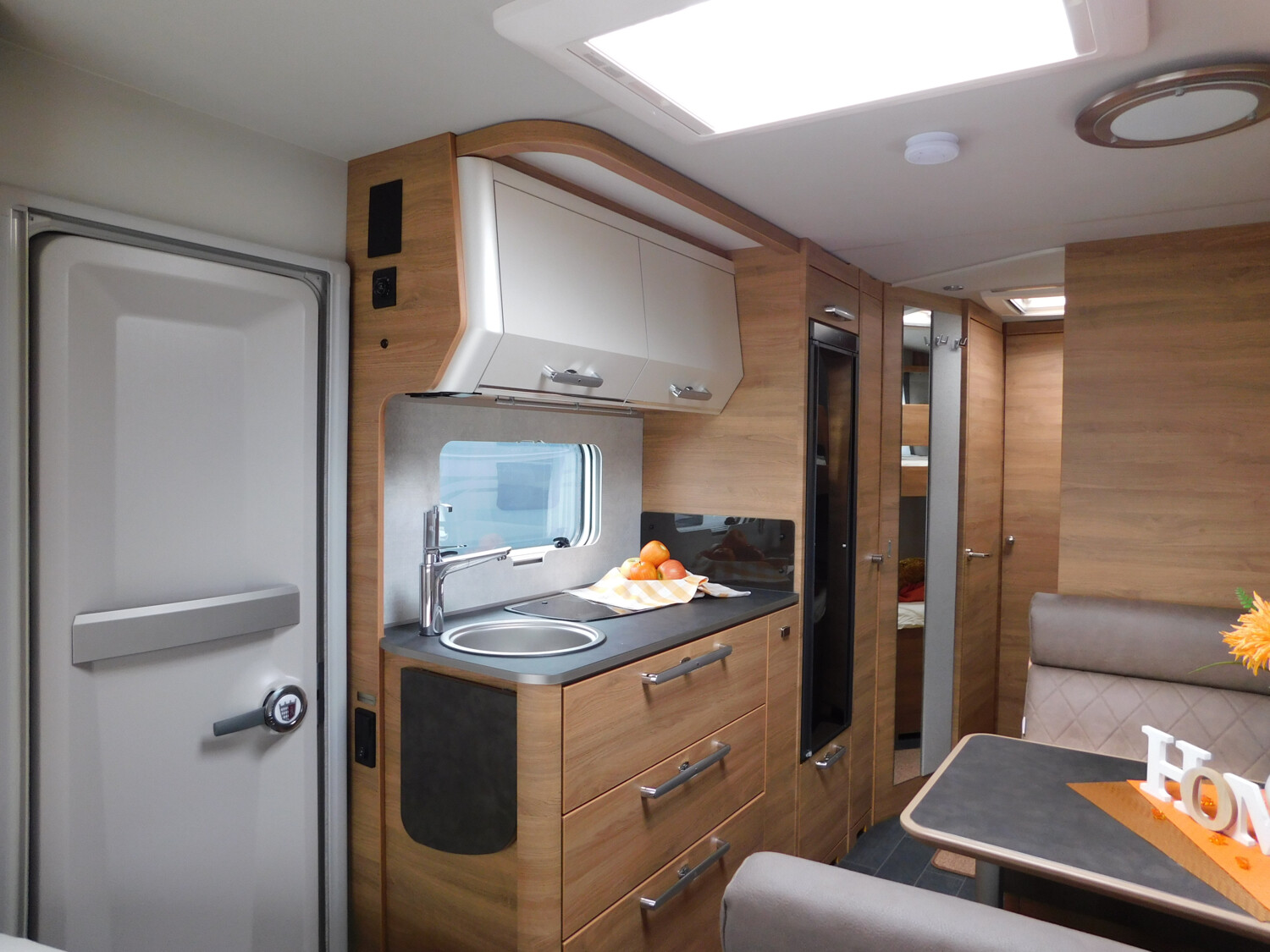Tabbert Da Vinci 500 KD Außenklappe Stockbett + 2T Achse - Bild 7