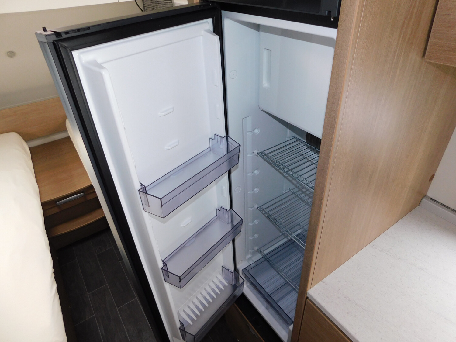 Tabbert Senara 550E 2.3 Licht / Premium Interieur Pake - Bild 9