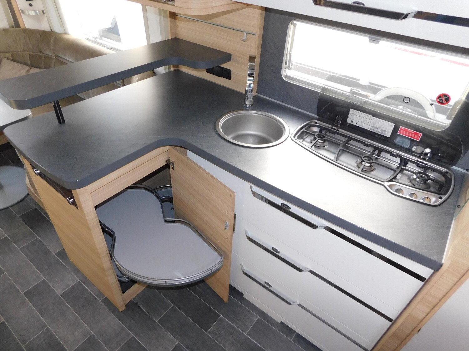 Tabbert Vivaldi 560 TDL 2.5 E+P-Stützen,Mover,Klima,ATC - Bild 10