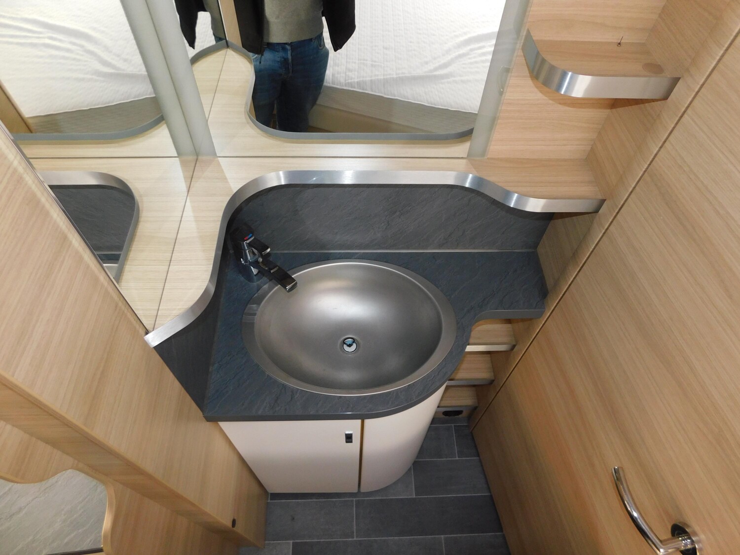 Tabbert Vivaldi 560 TDL 2.5 E+P-Stützen,Mover,Klima,ATC - Bild 13