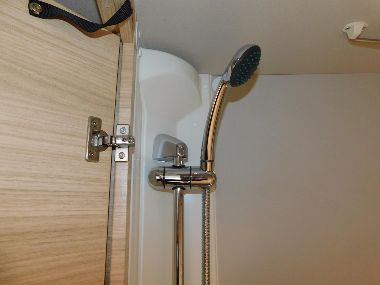 Tabbert Vivaldi 560 TDL 2.5 E+P-Stützen,Mover,Klima,ATC - Bild 15