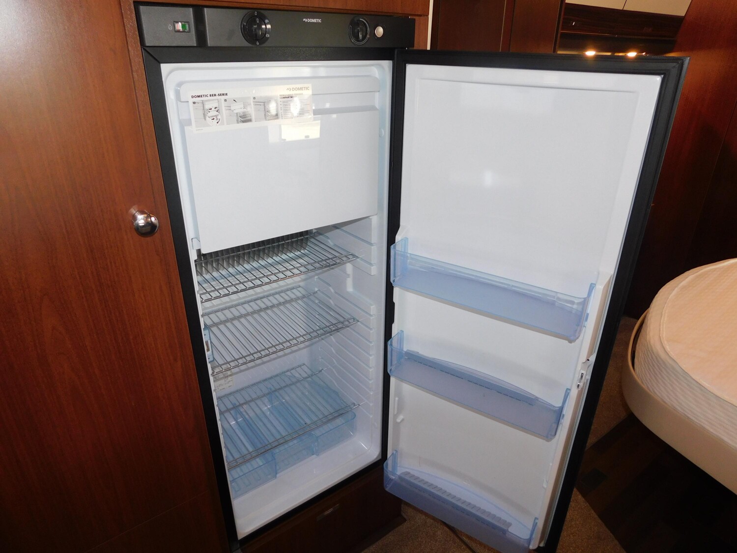 Tabbert Cellini Slide Out 750 HTD komplett voll !!! - Bild 14
