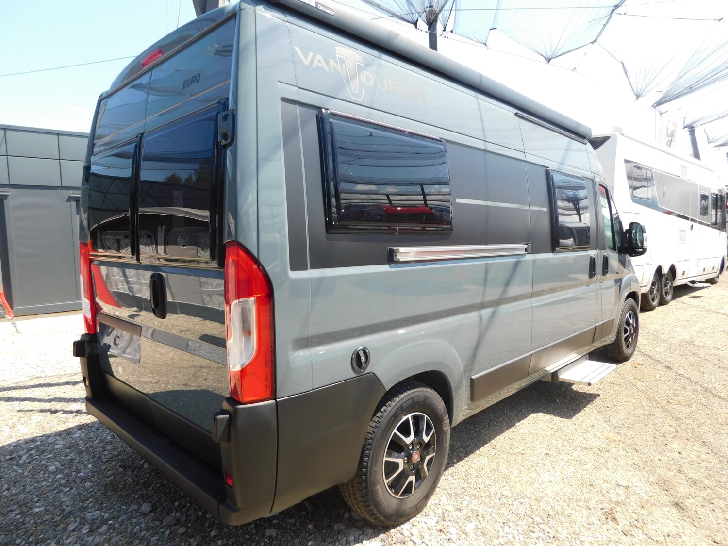 VANTourer 600 L Fiat 140 PS 6m Längsbetten + Dieselheizung - Bild 4