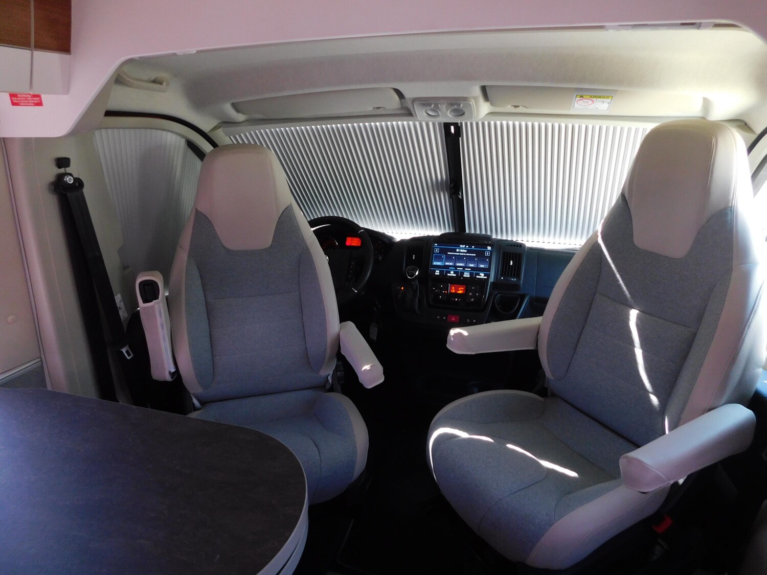 VANTourer 630 L K250L sehr gute Ausstattung - Bild 29