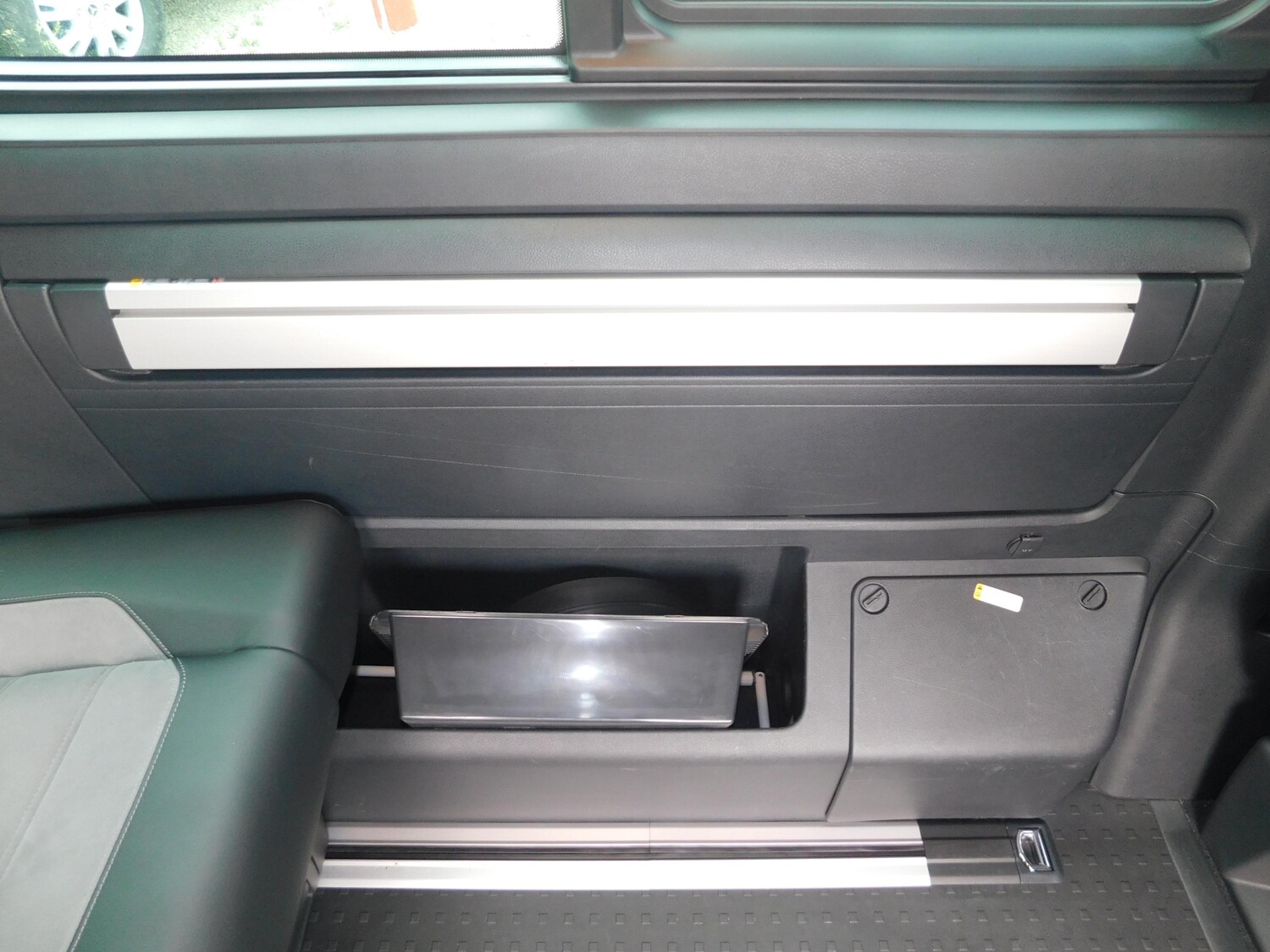 Volkswagen California T6.1 Beach Allrad,Schlafdach,AHK - Bild 16