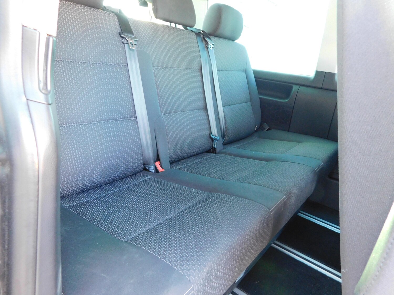 Volkswagen California T6 Beach Edition Allrad - Bild 9