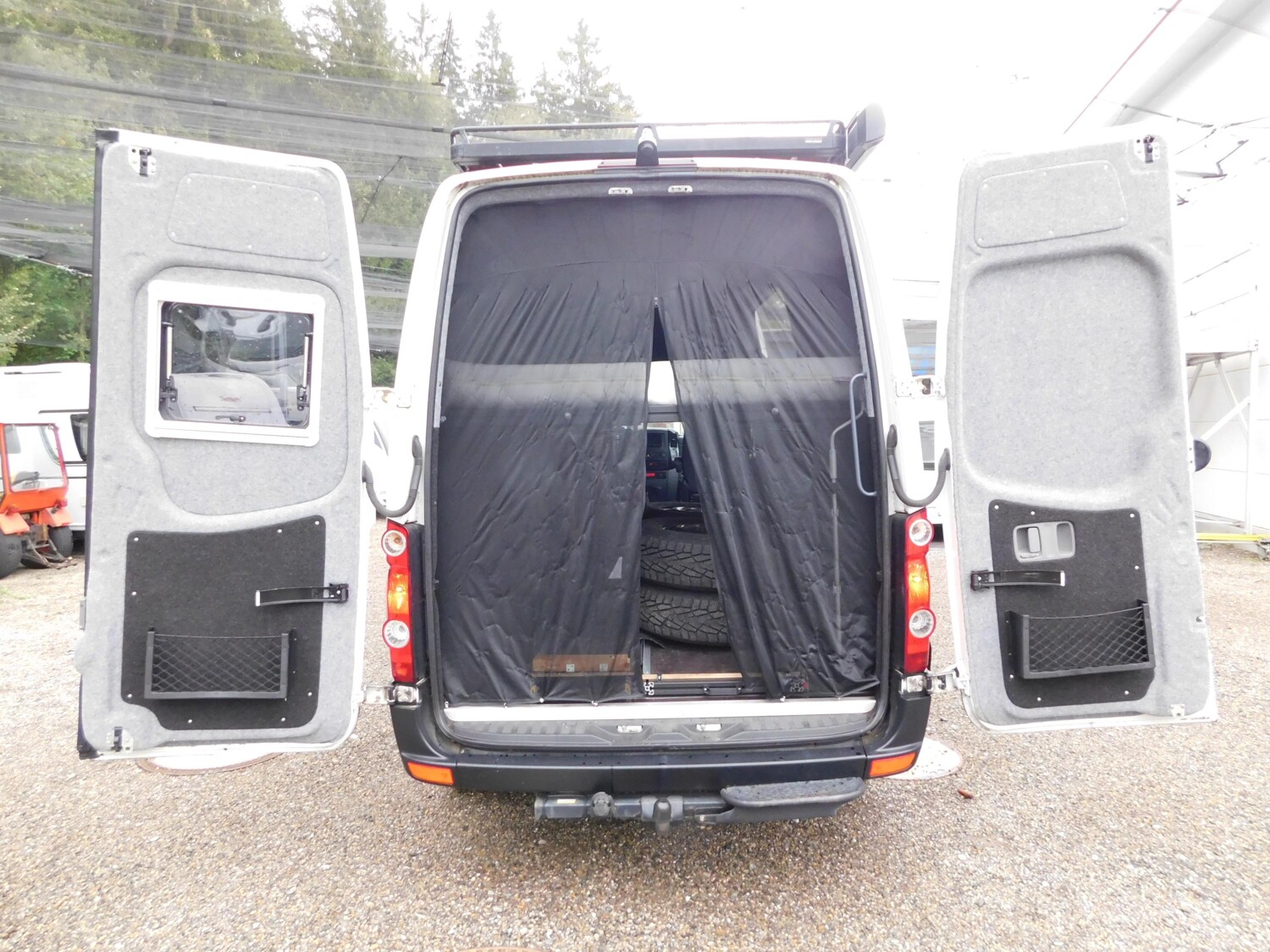 Volkswagen Sonstige Crafter "Wacken-Edition" Selbstausbau - Bild 15