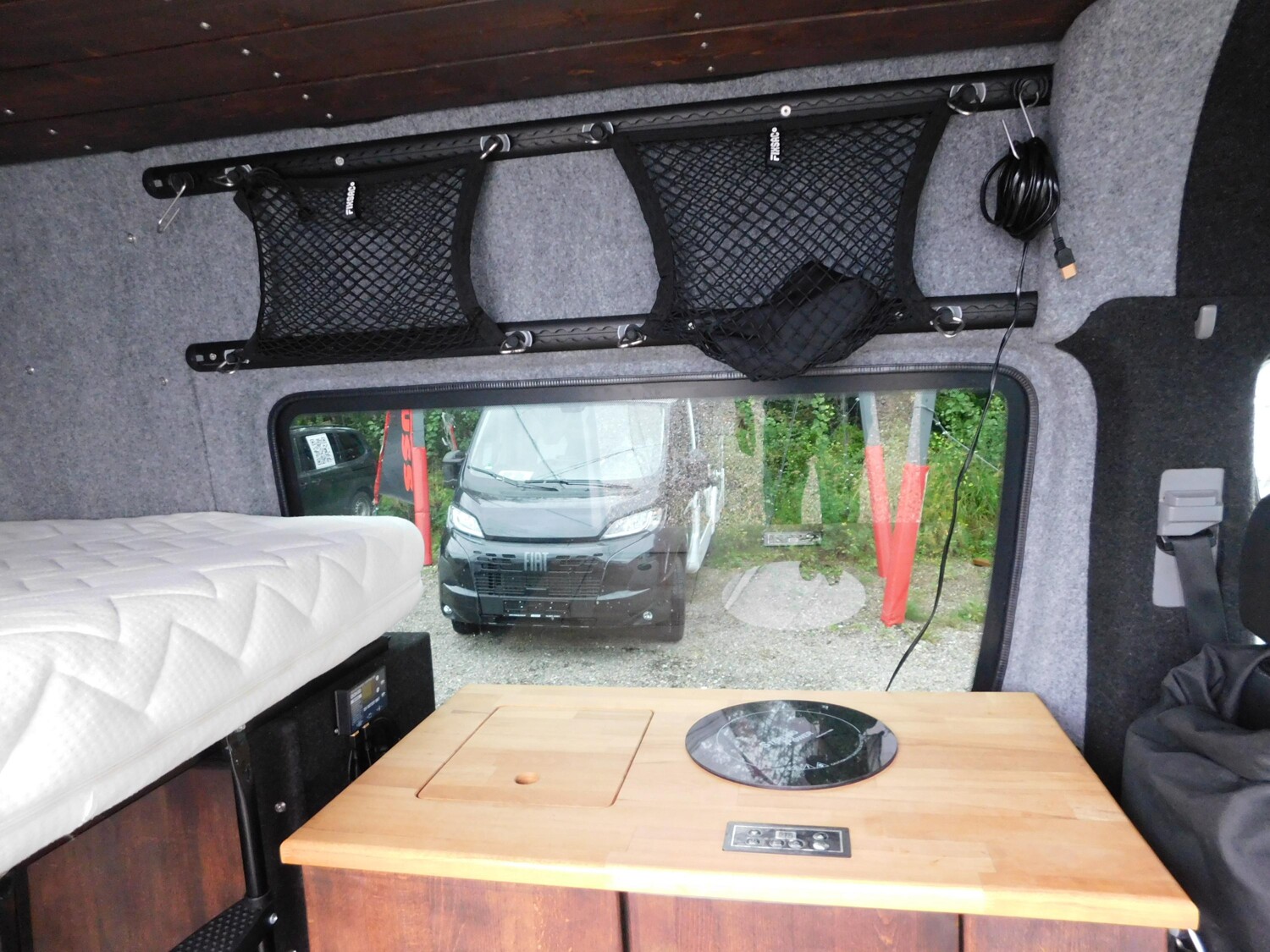 Volkswagen Sonstige Crafter "Wacken-Edition" Selbstausbau - Bild 19