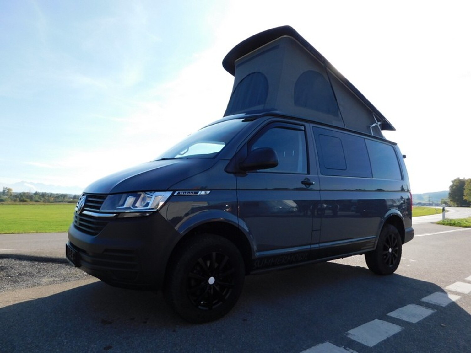 Volkswagen California T6.1 Summermobil Offroad Premium 4x4, AHK, Fahrradtr. uvm. - Volkswagen Reisemobil 2022 - Bild 26 Volkswagen California T6.1 Summermobil Offroad Premium 4x4, AHK, Fahrradtr. uvm. - Bild 26